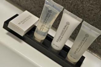 Amsterdam Forest Hotel