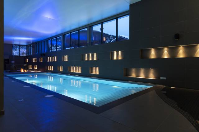 Piscina interior