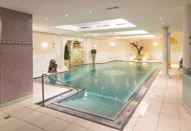 Piscina interior