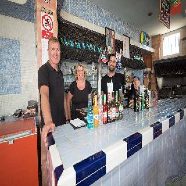 Bar