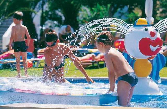 Piscina