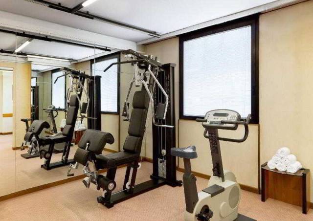 Desportos y Entretenimento