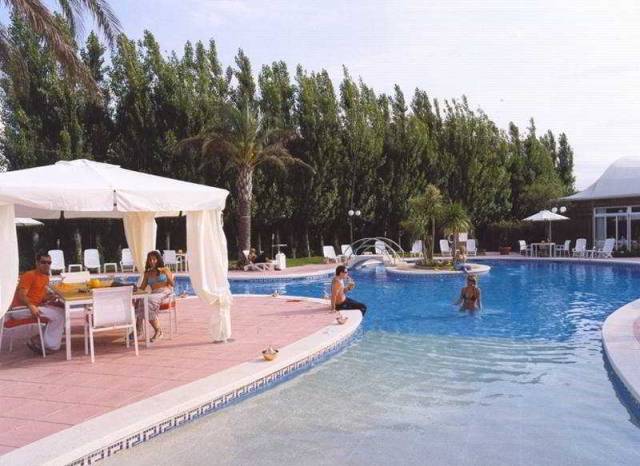 Piscina