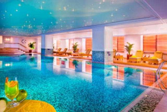 Piscina