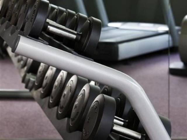 Desportos y Entretenimento