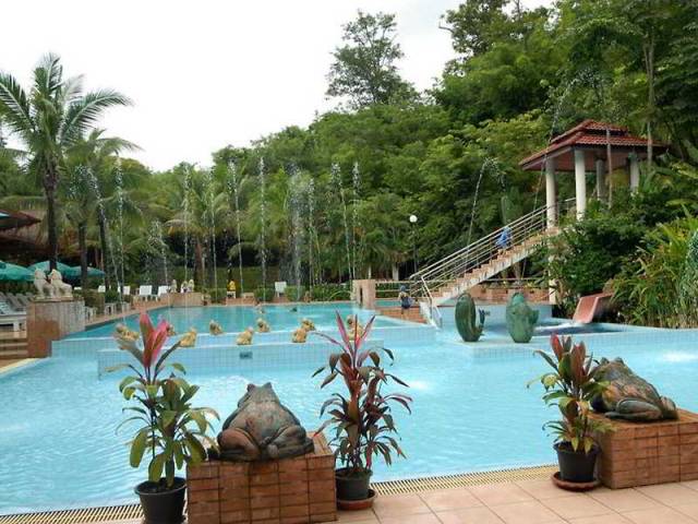 Piscina