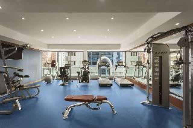 Desportos y Entretenimento