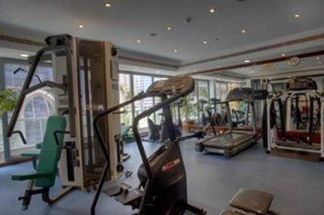 Desportos y Entretenimento