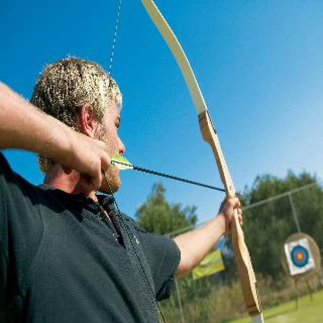 Desportos y Entretenimento