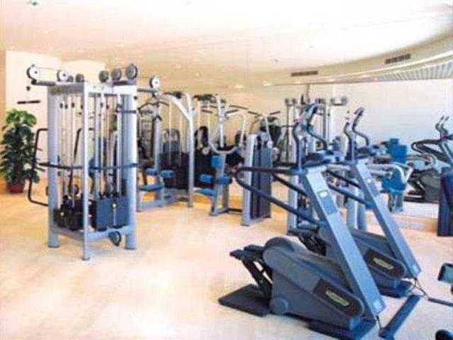 Desportos y Entretenimento