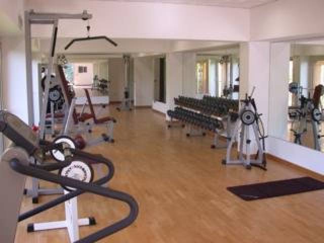 Desportos y Entretenimento