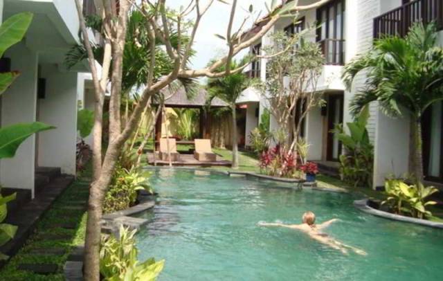 Piscina