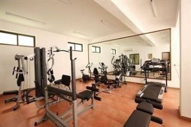Desportos y Entretenimento