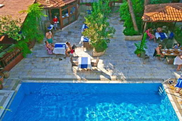 Piscina