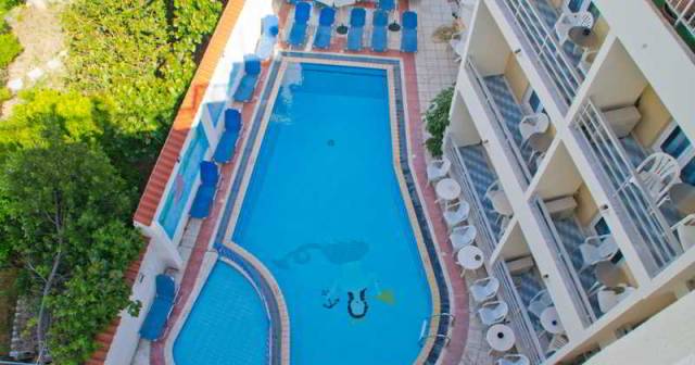Piscina