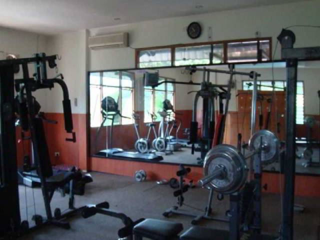 Desportos y Entretenimento