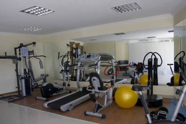 Desportos y Entretenimento