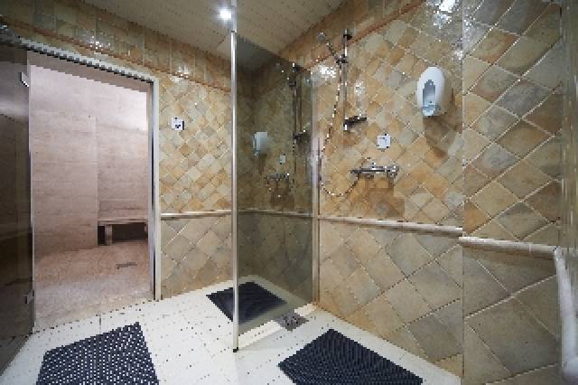 Desportos y Entretenimento