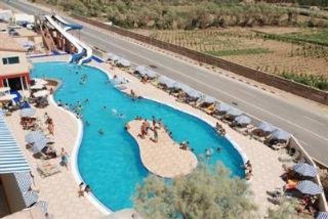 Piscina