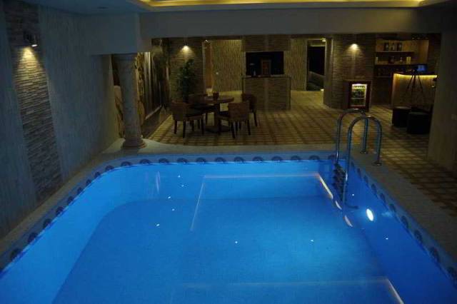Piscina