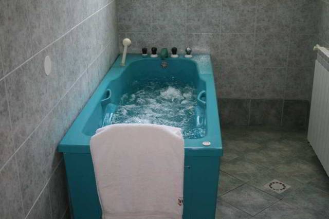Desportos y Entretenimento