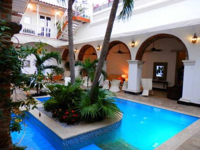 Piscina