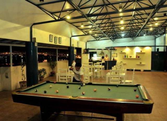 Desportos y Entretenimento