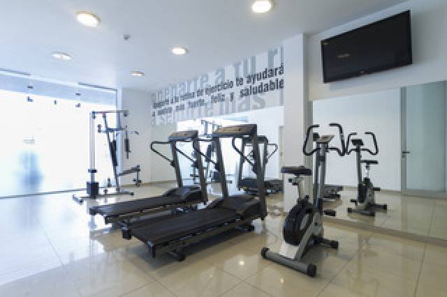 Desportos y Entretenimento