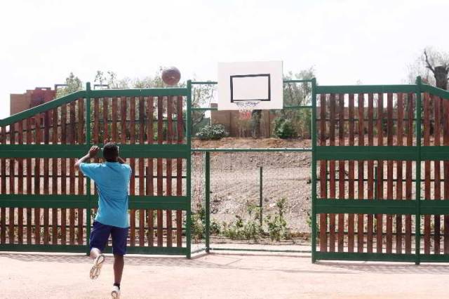 Desportos y Entretenimento