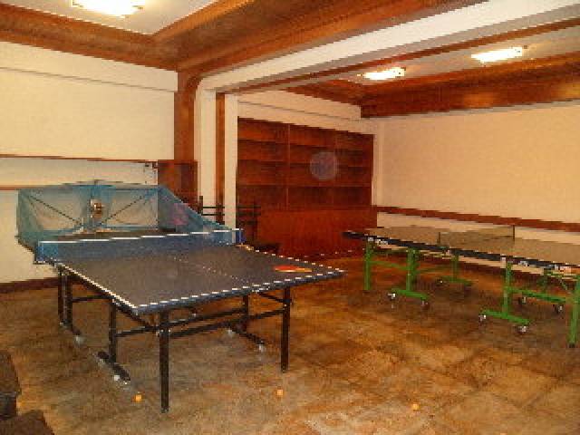 Desportos y Entretenimento