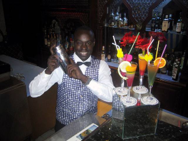 Bar