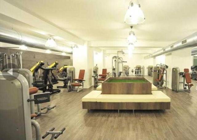 Desportos y Entretenimento