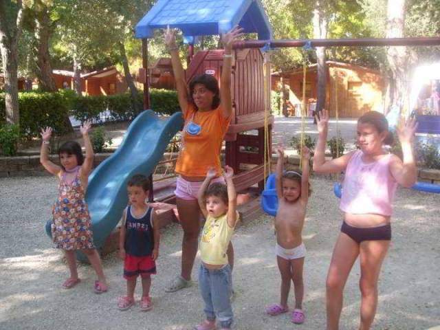 Desportos y Entretenimento