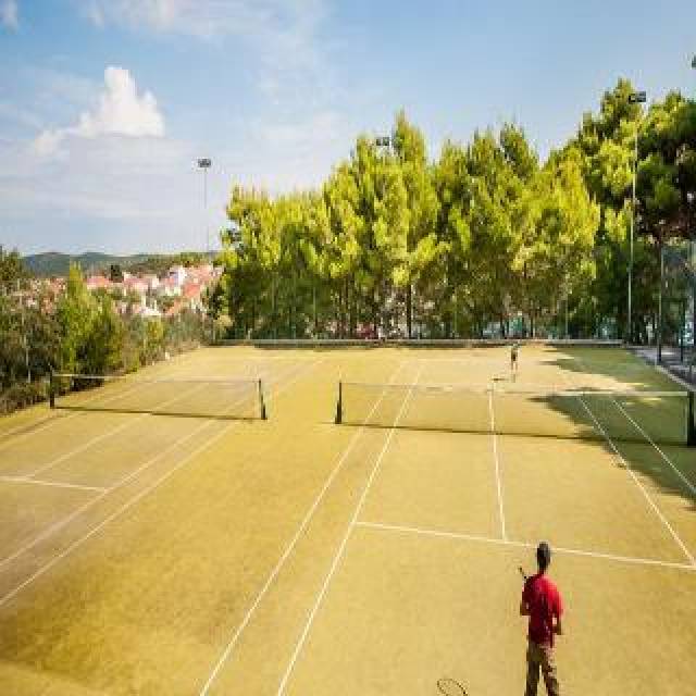 Desportos y Entretenimento