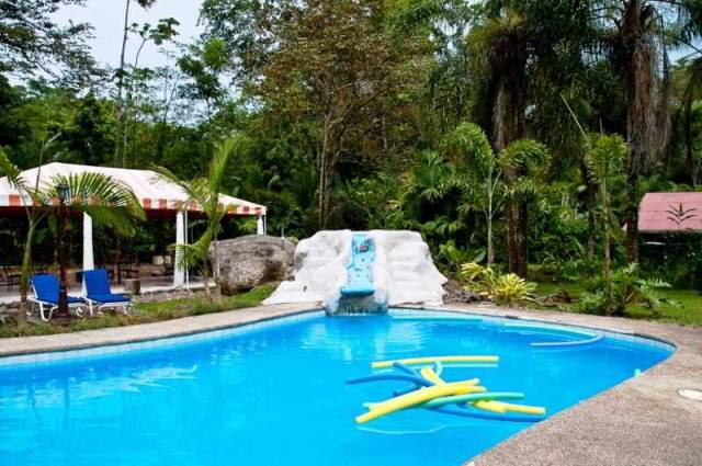 Piscina