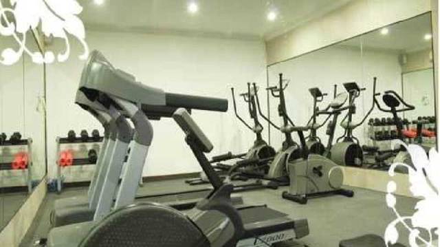 Desportos y Entretenimento