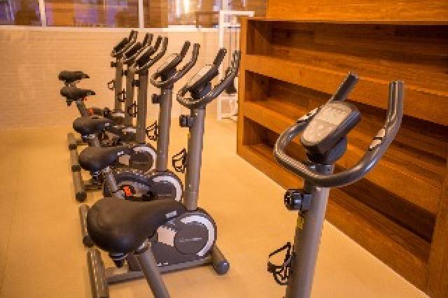 Desportos y Entretenimento