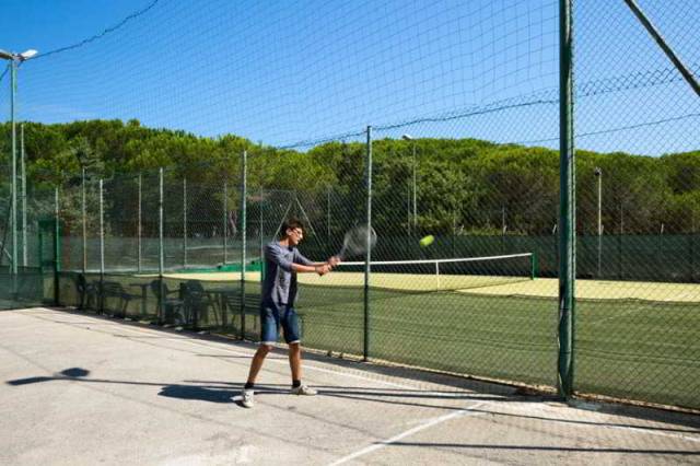 Desportos y Entretenimento