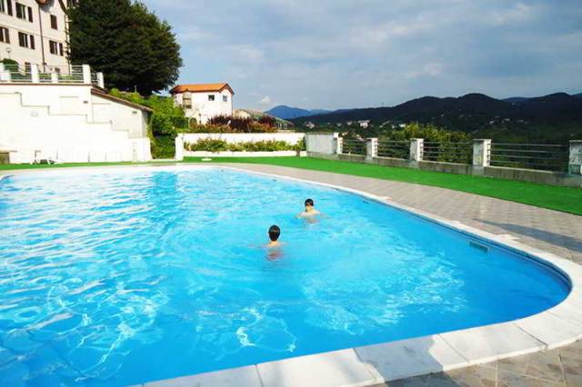 Piscina
