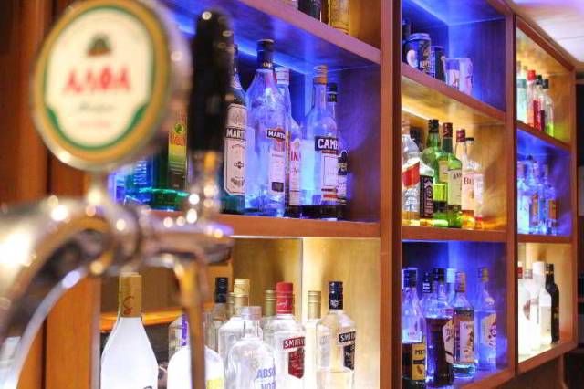 Bar