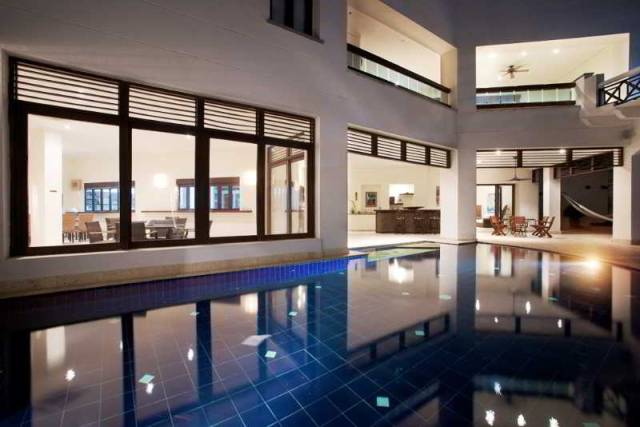 Piscina