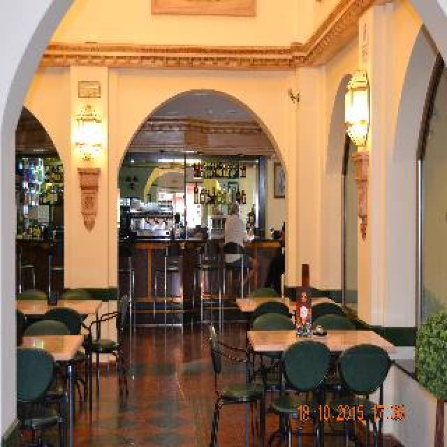 Bar