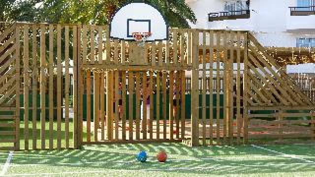 Desportos y Entretenimento