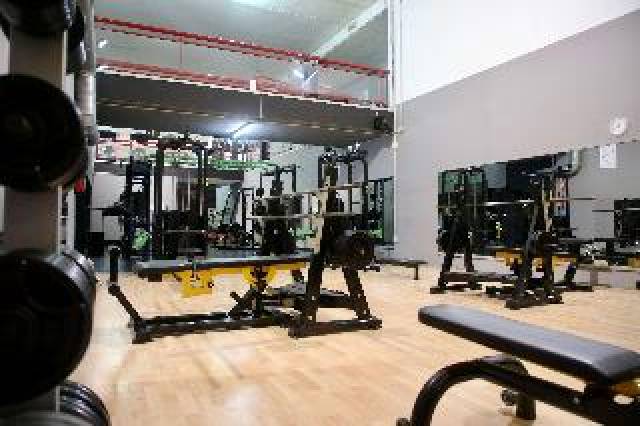 Desportos y Entretenimento