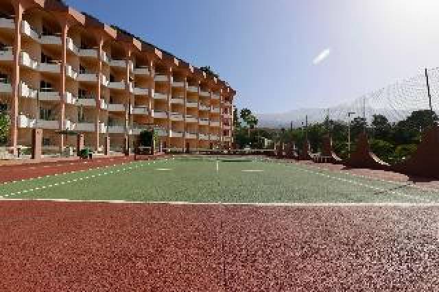Desportos y Entretenimento