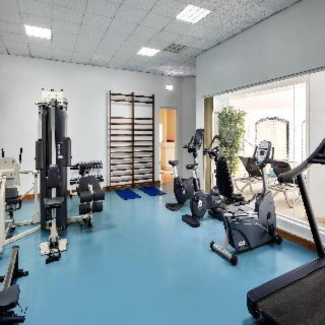 Desportos y Entretenimento