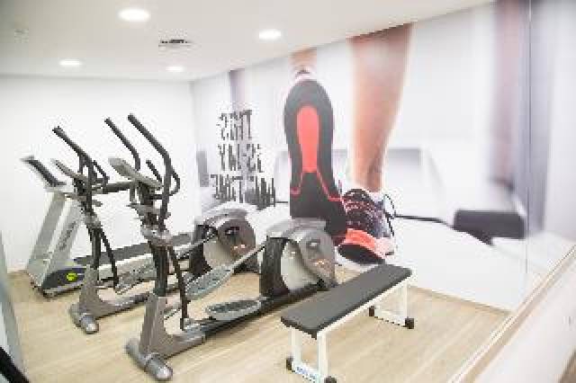 Desportos y Entretenimento