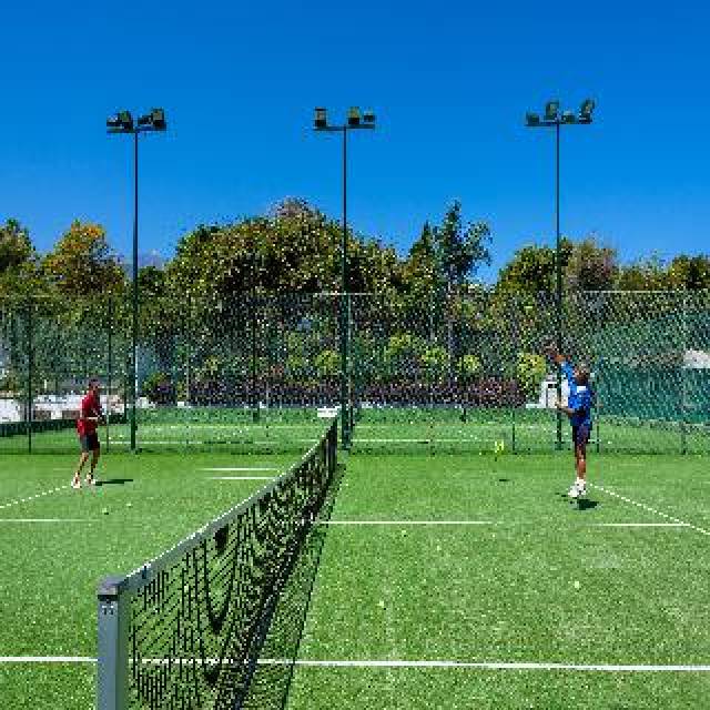 Desportos y Entretenimento