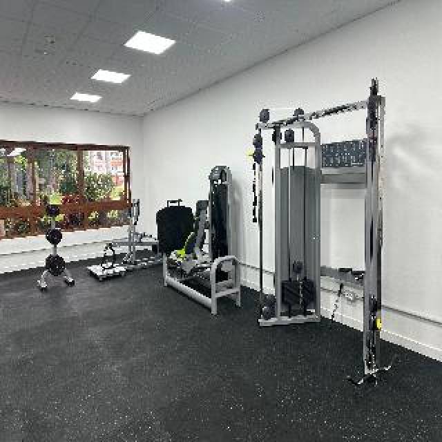 Desportos y Entretenimento