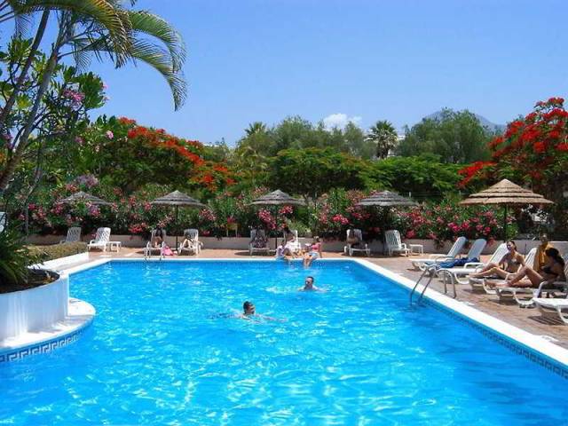 Piscina
